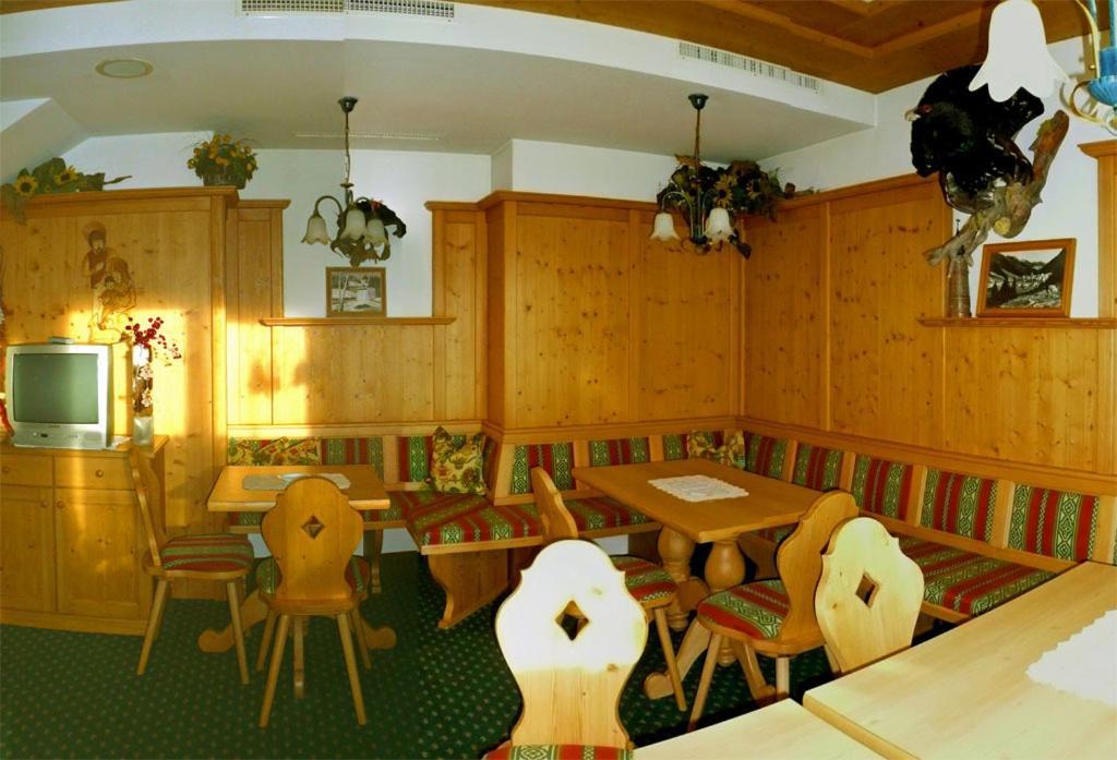 Hotel Germania Ischgl Exterior foto