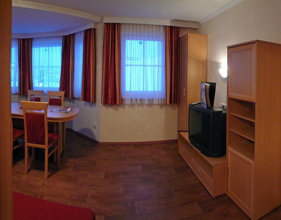 Hotel Germania Ischgl Quarto foto
